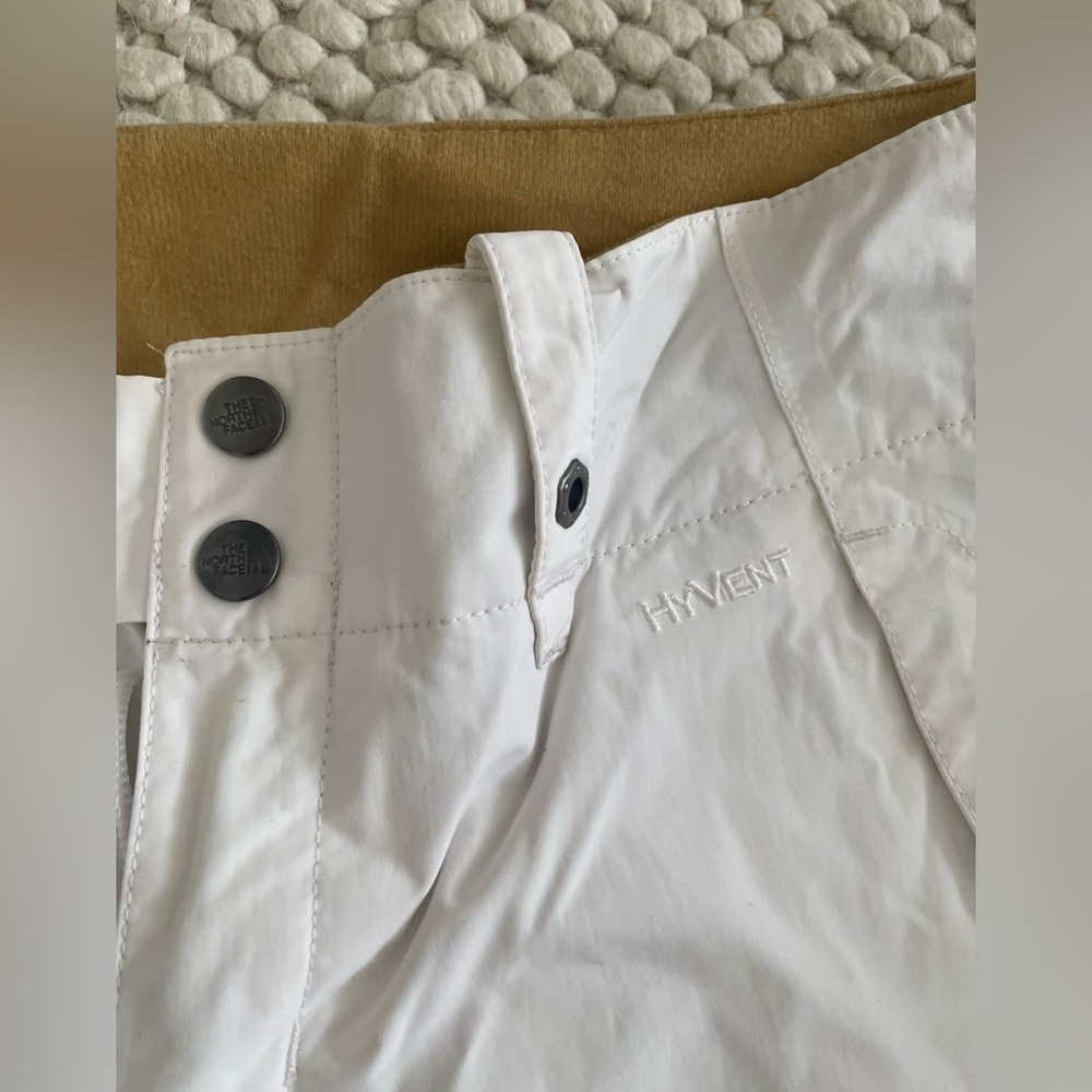 North Face Hyvent Snow Pants - Picture 2 of 7